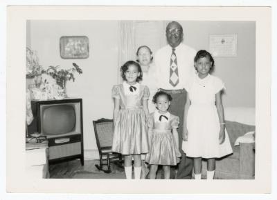 Ringgold family living room